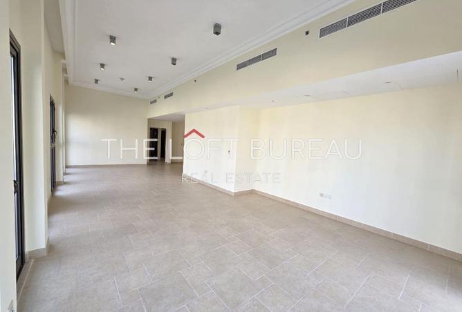 968105 - Property Image 3