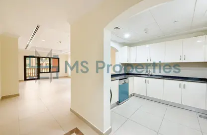Apartment - 1 Bedroom - 2 Bathrooms for rent in West Porto Drive - Porto Arabia - The Pearl Island - Doha