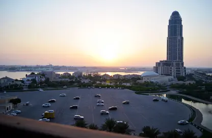 Apartment - 1 Bedroom - 2 Bathrooms for sale in Tower 6 - Porto Arabia - The Pearl Island - Doha