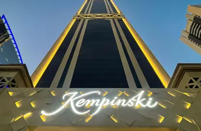 Hotel Apartments - 2 Bedrooms - 3 Bathrooms for sale in Kempinski Residences and Suites - West Bay - Doha