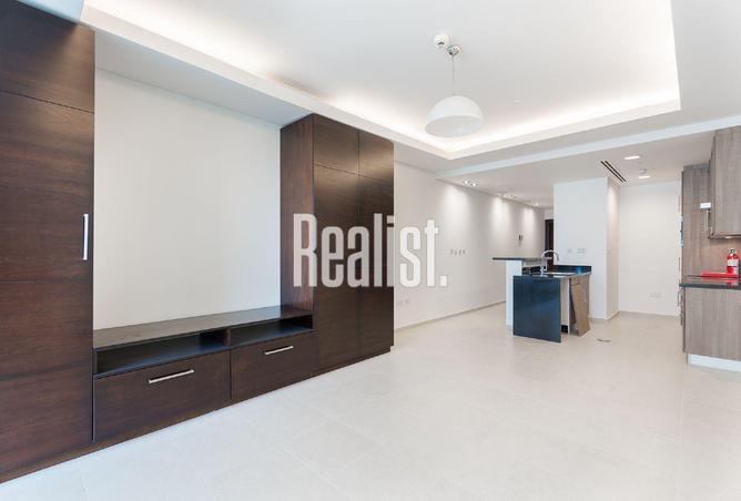 958690 - Property Image 2