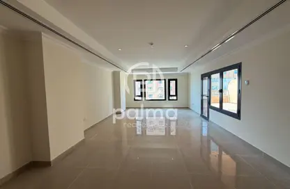 Apartment - 1 Bedroom - 2 Bathrooms for rent in East Porto Drive - Porto Arabia - The Pearl Island - Doha