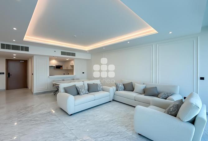 933699 - Property Image 3