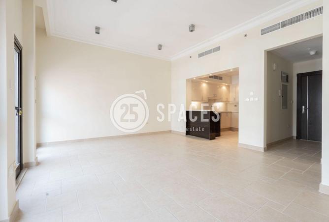 966244 - Property Image 3