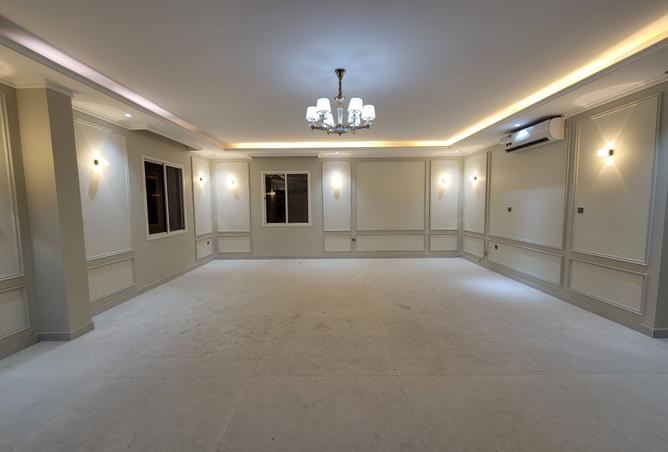 987883 - Property Image 3