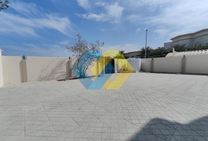 968438 - Property Image 3