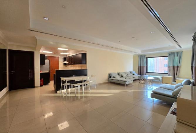 985107 - Property Image 2