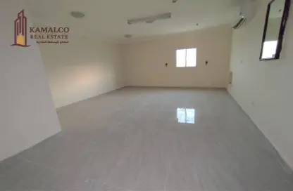Apartment - 3 Bedrooms - 3 Bathrooms for rent in Old Airport Residential Apartments - Old Airport Road - Doha