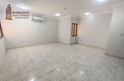 Apartment - 2 Bedrooms - 2 Bathrooms for rent in Al Muntazah Street - Al Muntazah - Doha