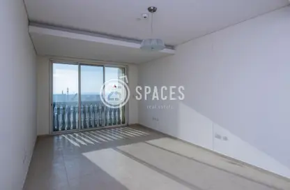 Empty Room image for: Apartment - 2 Bedrooms - 3 Bathrooms for rent in Viva East - Viva Bahriyah - The Pearl Island - Doha, Image 1