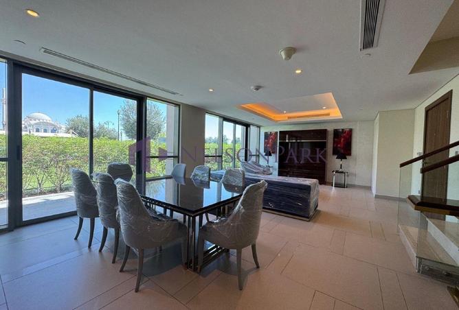 1002212 - Property Image 2