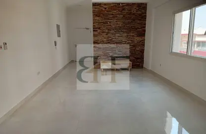 Apartment - 2 Bedrooms - 2 Bathrooms for rent in Al Mansoura - Al Mansoura - Doha
