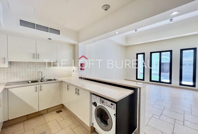 992066 - Property Image 3