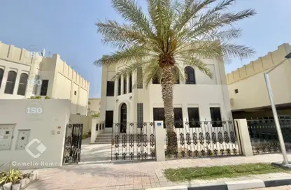 مجمع سكني - 4 غرف نوم - 5 حمامات للايجار في بن عمران - فريج بن عمران - الدوحة