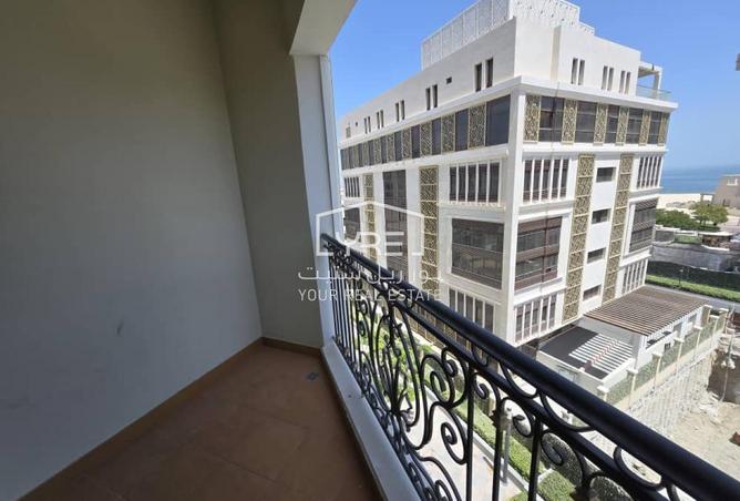 923048 - Property Image 3