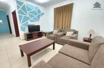 Apartment - 2 Bedrooms - 2 Bathrooms for rent in Al Mansoura - Al Mansoura - Doha