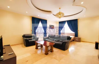 Apartment - Studio - 1 Bathroom for rent in Onaiza Street - Diplomatic Area - Doha