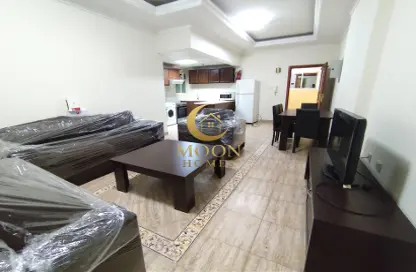 Apartment - 1 Bedroom - 1 Bathroom for rent in Najma Street - Najma - Doha