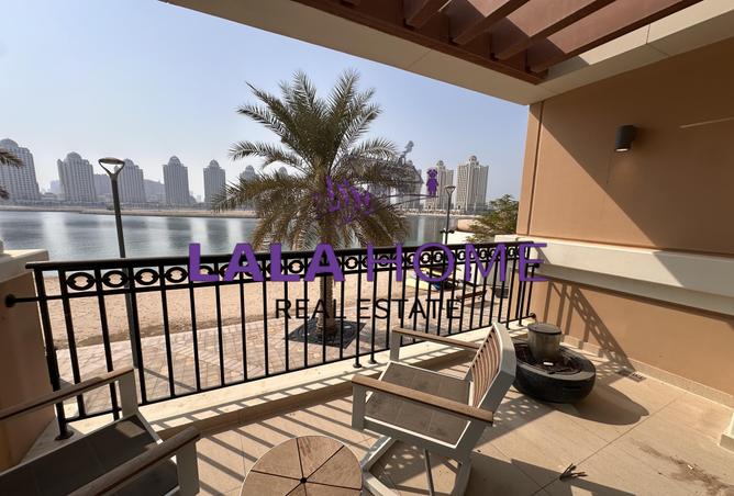 900656 - Property Image 2