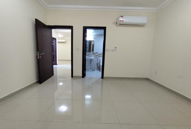 953783 - Property Image 3