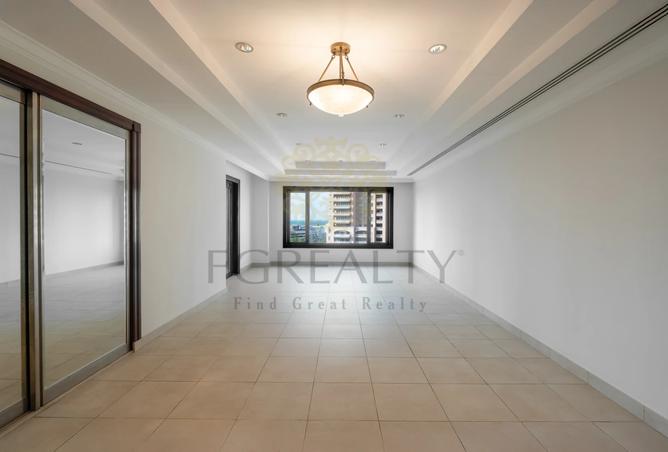 955435 - Property Image 2