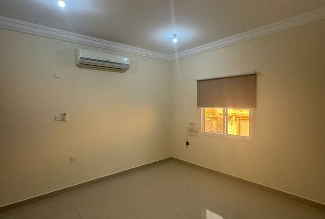 957624 - Property Image 3