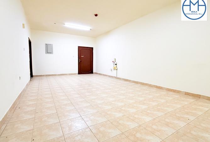 945255 - Property Image 3