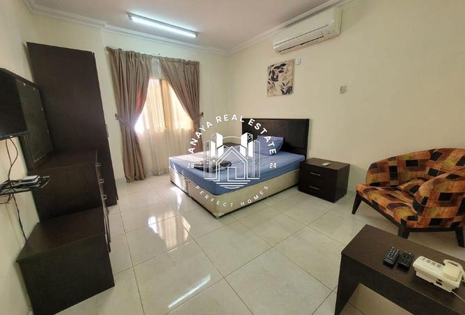 929129 - Property Image 2