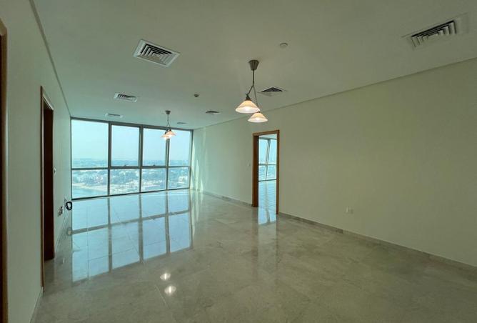 983846 - Property Image 2