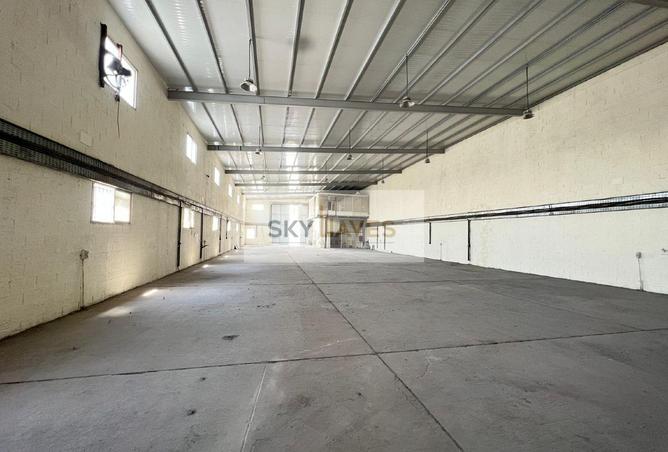 946487 - Property Image 3