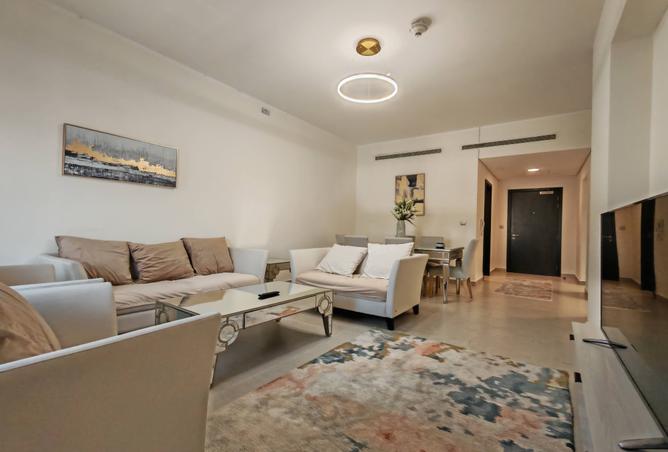 982490 - Property Image 3