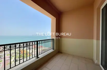 Apartment - 2 Bedrooms - 3 Bathrooms for rent in Viva East - Viva Bahriyah - The Pearl Island - Doha