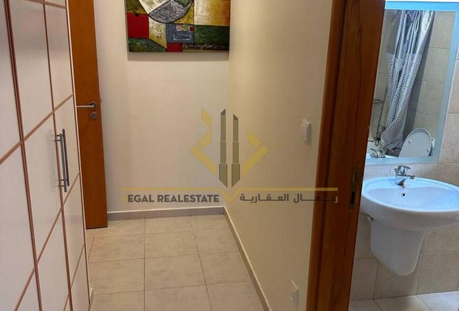 992936 - Property Image 3