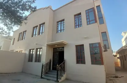 شقة - 6 غرف نوم - 6 حمامات للايجار في فلل عين خالد - عين خالد - الدوحة