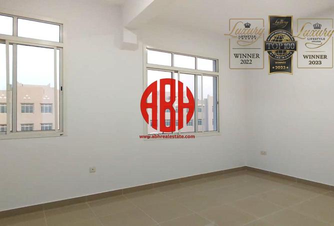 1003073 - Property Image 2