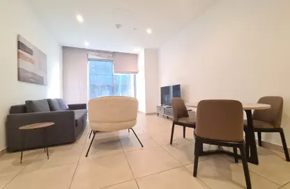 Apartment - 1 Bedroom - 1 Bathroom for rent in Regency Business Center 2 - Regency Business Center 2 - Corniche Road - Doha Apartment - 1 Bedroom - 1 Bathroom for rent in Regency Business Center 2 - Regency Business Center 2 - Corniche Road - Doha