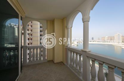 Apartment - 2 Bedrooms - 4 Bathrooms for rent in Viva East - Viva Bahriyah - The Pearl Island - Doha
