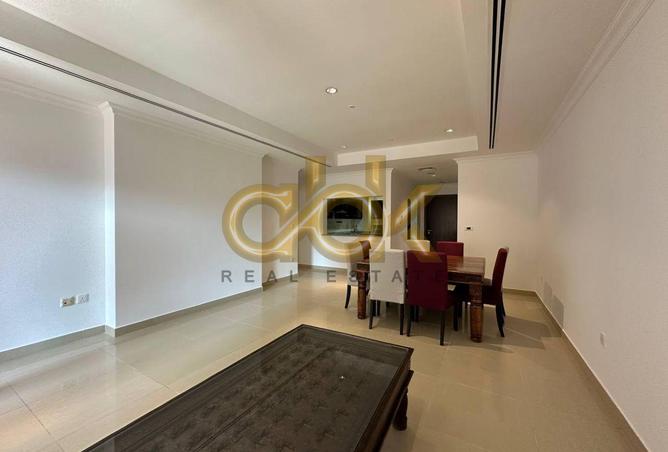 983749 - Property Image 3