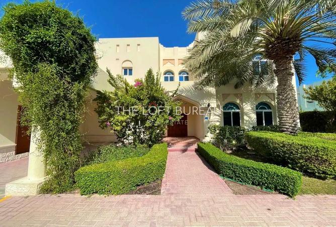 940434 - Property Image 2