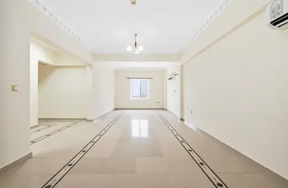 شقة - 2 غرف نوم - 2 حمامات للايجار في شقق مساكن المطار القديم - طريق المطار القديم - الدوحة