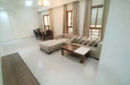 شقة - 2 غرف نوم - 2 حمامات للايجار في منتزه 7 - المنتزه - الدوحة