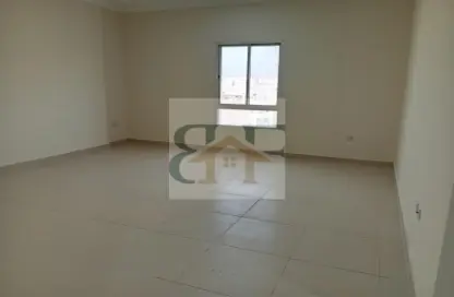Apartment - 3 Bedrooms - 3 Bathrooms for rent in Al Mansoura - Al Mansoura - Doha
