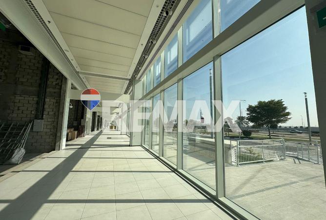 998271 - Property Image 2