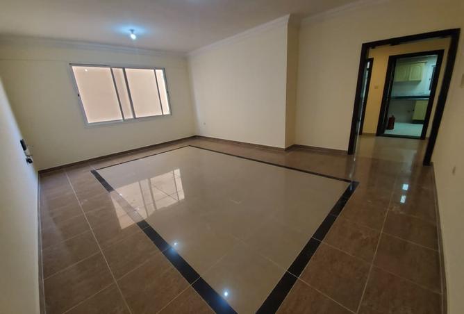 964079 - Property Image 2