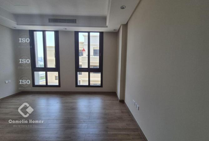 994890 - Property Image 2