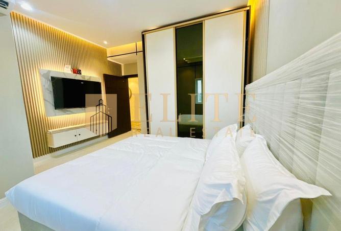 967584 - Property Image 2