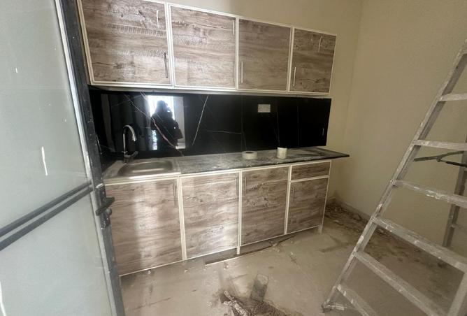 991727 - Property Image 3