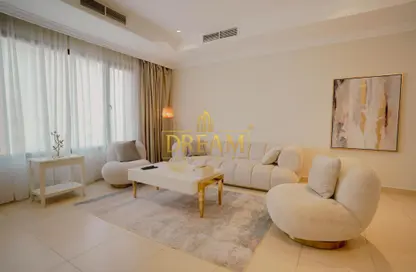 Apartment - 1 Bedroom - 2 Bathrooms for rent in Porto Arabia - The Pearl Island - Doha