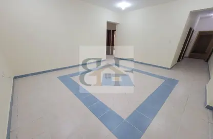Apartment - 2 Bedrooms - 2 Bathrooms for rent in Al Mansoura - Al Mansoura - Doha