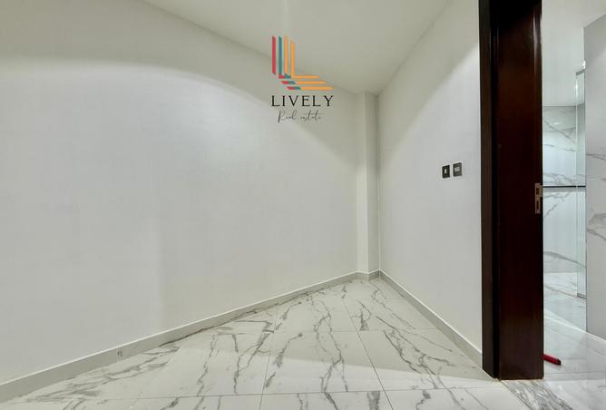 936689 - Property Image 3